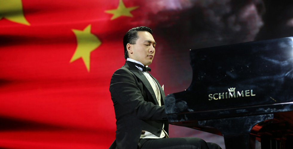 第六届中国国际微电影节颁奖晚会 吴牧野钢琴演奏